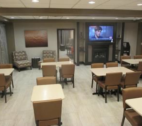 Best Western Plus Omaha Airport Inn - Carter Lake, IA