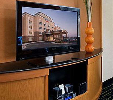 Fairfield Inn & Suites by Marriott Kansas City Overland Park - Overland Park, KS