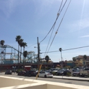Carousel Beach Inn - Motels