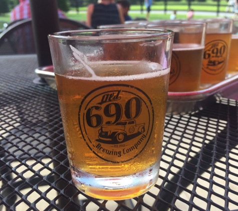 Old 690 Brewing Company - Purcellville, VA