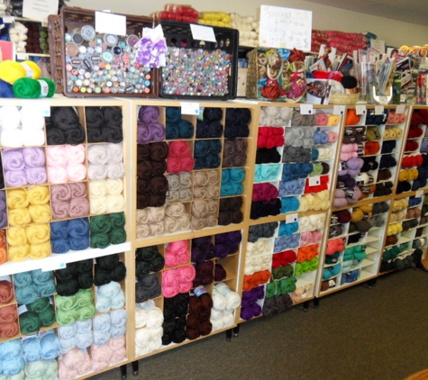 Yarn Outlet - Colorado Springs, CO