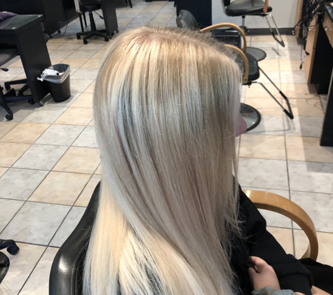 E. Forlini salon - Saint Clair Shores, MI. Blond anyone?