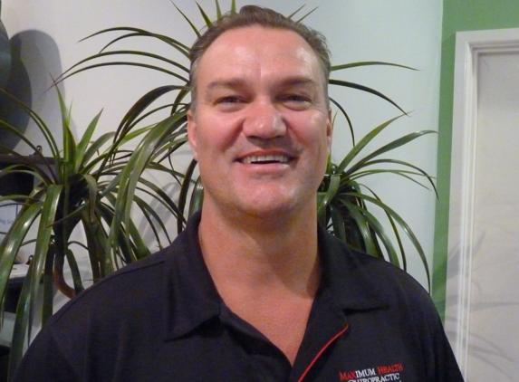 Maximum Health Chiropractic - Mount Pleasant, QLD. Dr Noel Elliott