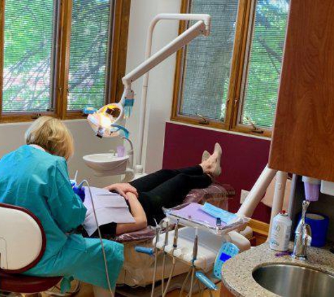 Sunny Smile Dentistry: Marzena Zachwieja, DDS - Old Bridge, NJ
