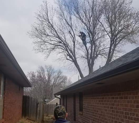 Slawson's Tree Service, Owner George Slawson - Jones, OK