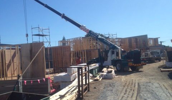 Pine Rivers Crane Hire - Brendale, QLD