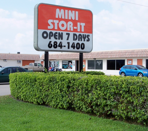 West Palm Mini Stor-It - West Palm Beach, FL