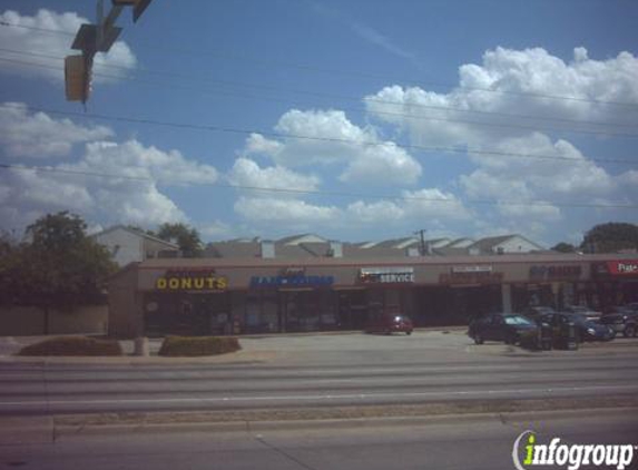 Henderson Chicken - Dallas, TX