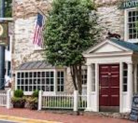 The Red Fox Inn & Tavern - Inn - Middleburg, VA