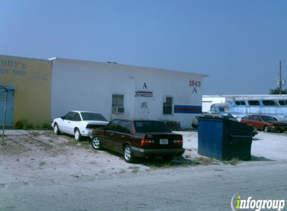 M And D Auto Body - Clearwater, FL