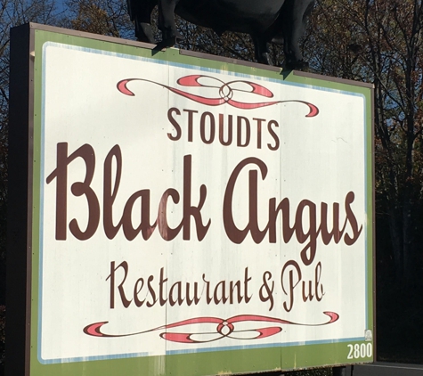 Stoudt's Black Angus Antique Mall - Adamstown, PA