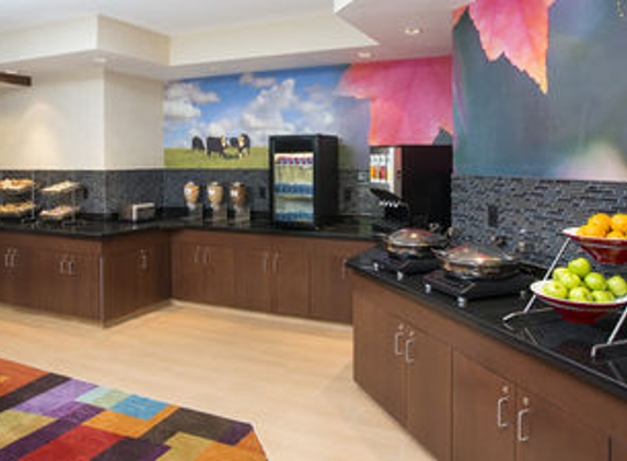 Fairfield Inn & Suites - Dayton, OH