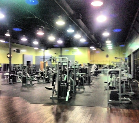 World Gym - Spring Hill, TN