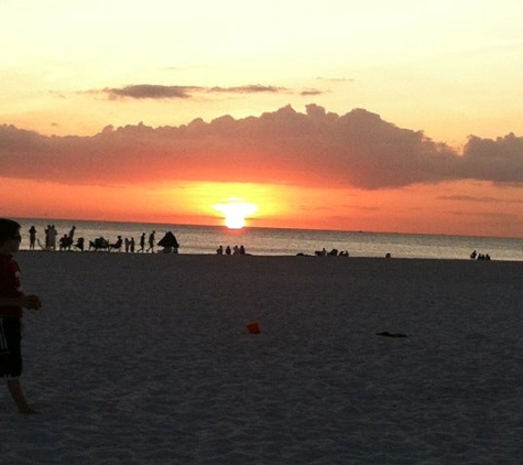 Sandbar Bill's - St. Pete Beach, FL