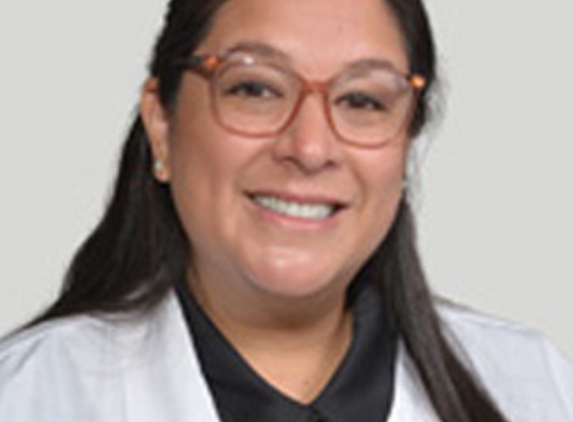 Maria Dillon, MD - Saint Petersburg, FL