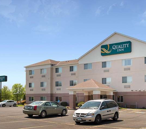 Quality Inn - Brooklyn Center, MN