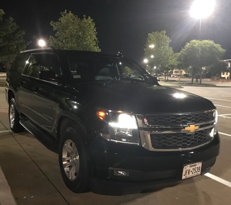 DFW Airport Black Limo Car Service - Fort Worth, TX