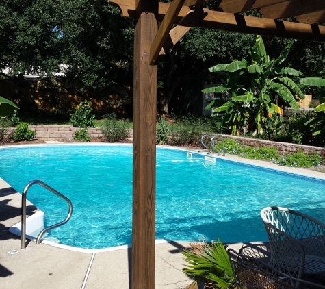 Clover Pool Care - Pensacola, FL