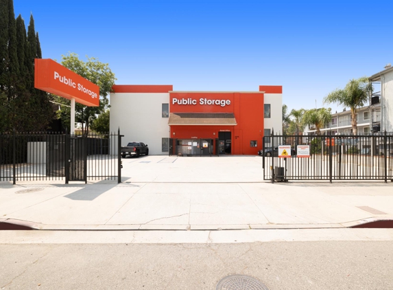 Public Storage - Los Angeles, CA