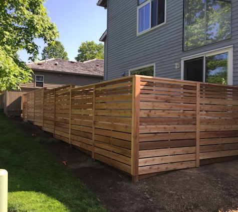 Dave's Decks And Fencing - Hillsboro, OR