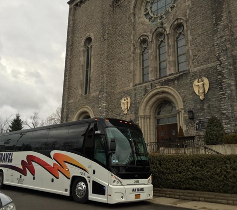 D & F Travel Bus Chartering - Amherst, NY