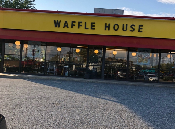 Waffle House - Greensboro, NC