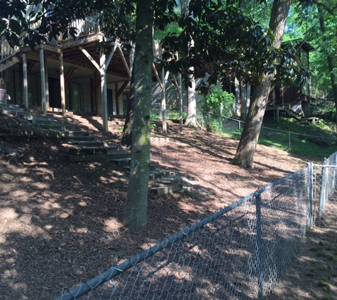 Jim's Maintenance - Raleigh, NC. Fence to house cleanup