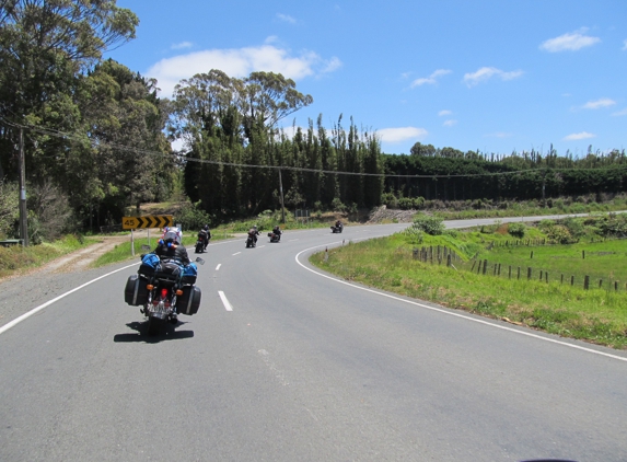 Pohutukawa Motorcycle Tours - Pomona, CA