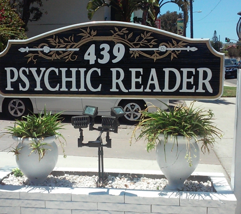 439 psychic reader - Laguna Beach, CA