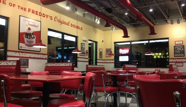 Freddy's Frozen Custard & Steakburgers - Kansas City, MO