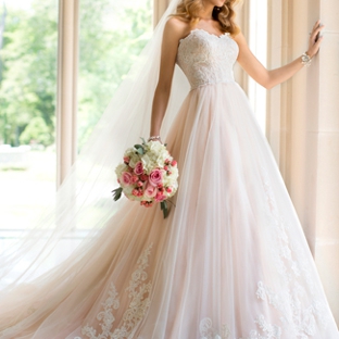 Wonderland Bridal Couture - Margate, FL