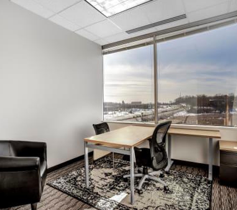 Regus - Minnesota, Eden Prairie - Crosstown Corporate - Eden Prairie, MN