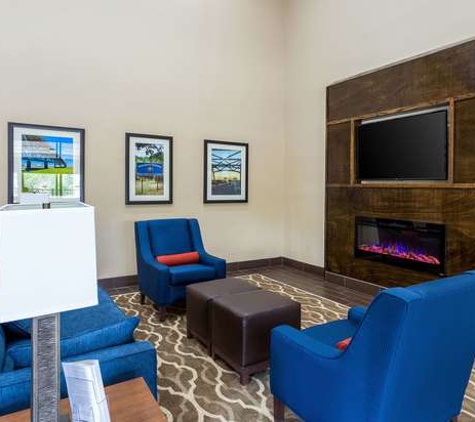 Comfort Inn & Suites Airport - Baton Rouge, LA