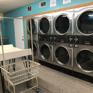 A 24 Hour Coin Laundry - Fort Walton Beach, FL