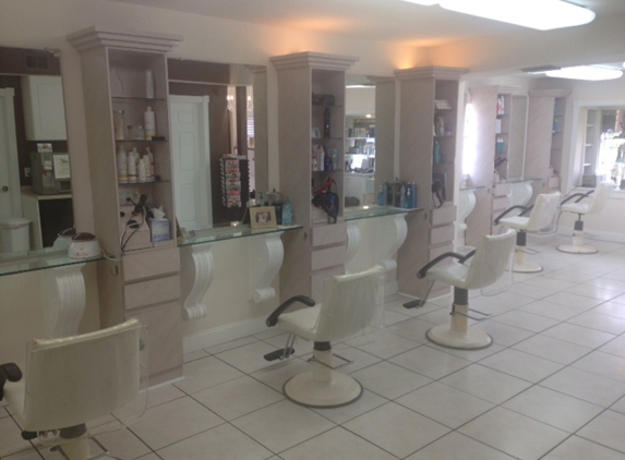 Gerard Barnard Salon & Spa - Winter Park, FL