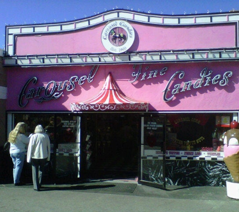 Carousel Candies - Monterey, CA