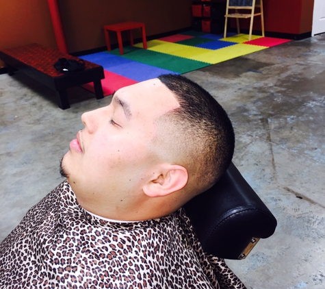The Vibe Barber Studio - Houston, TX