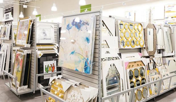 Homesense - Wesley Chapel, FL