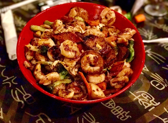 Khan Mongolian Grill - Monroe, LA. Another great bowl..... y'all have to try it it's off the chain!!!