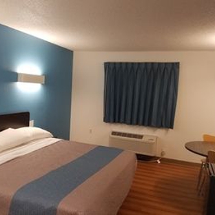 Motel 6 - Indianapolis, IN