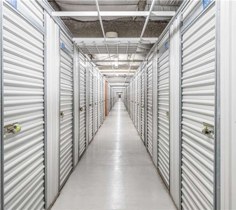 Extra Space Storage - Chicago, IL