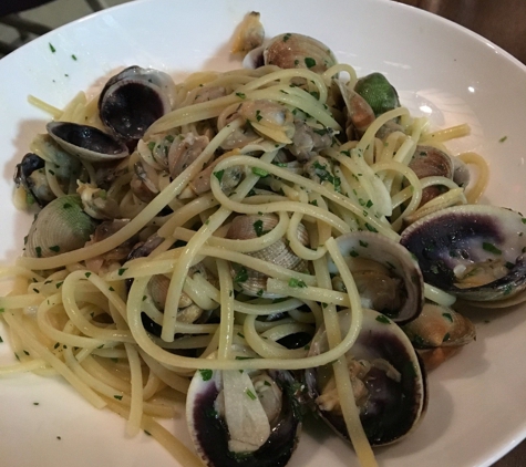 Hank's Pasta Bar - Alexandria, VA