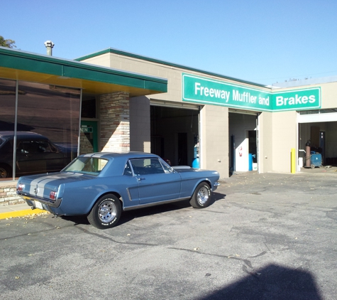 Freeway Muffler & Brakes - Lincoln, NE