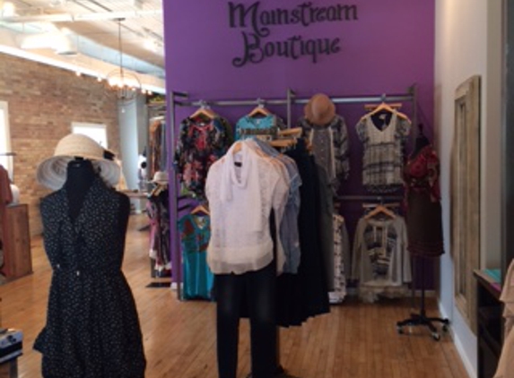 Mainstream Boutique - Milwaukee, WI