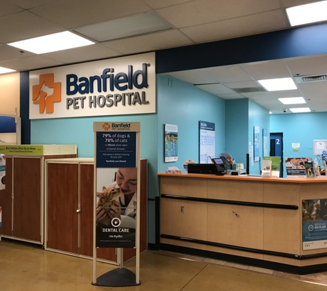 Banfield Pet Hospital - Burbank, IL