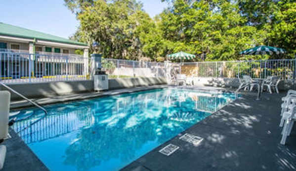 Quality Inn & Suites near Panama City Beach - Panama City, FL