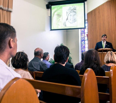Alex Gow Funerals - Geebung, QLD