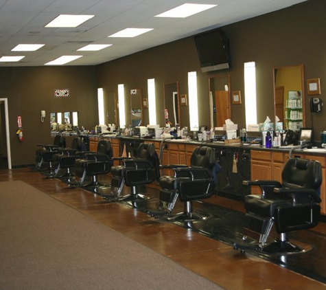 The Barber's Post - Livonia, MI