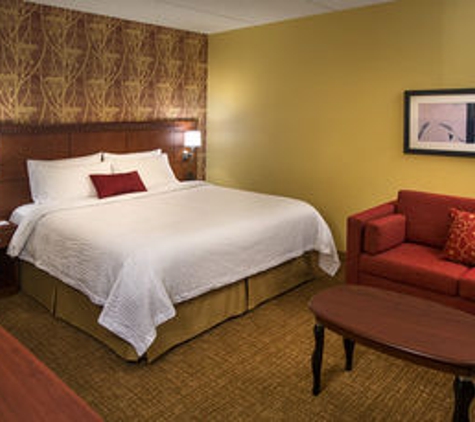 Courtyard by Marriott - Norwalk, CT