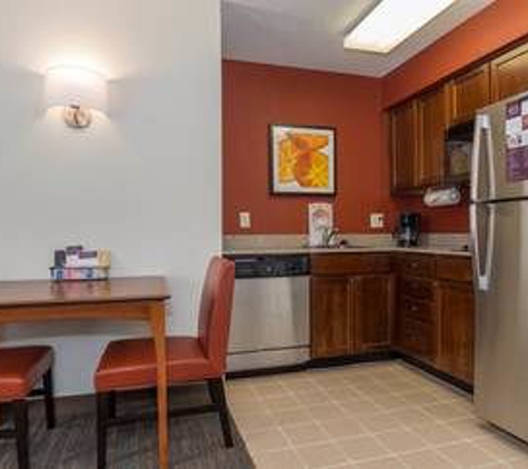 Residence Inn by Marriott Charlotte Lake Norman - Huntersville, NC